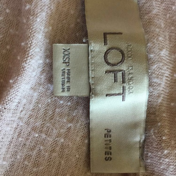 Loft light pink soft shirt. - Picture 5 of 5